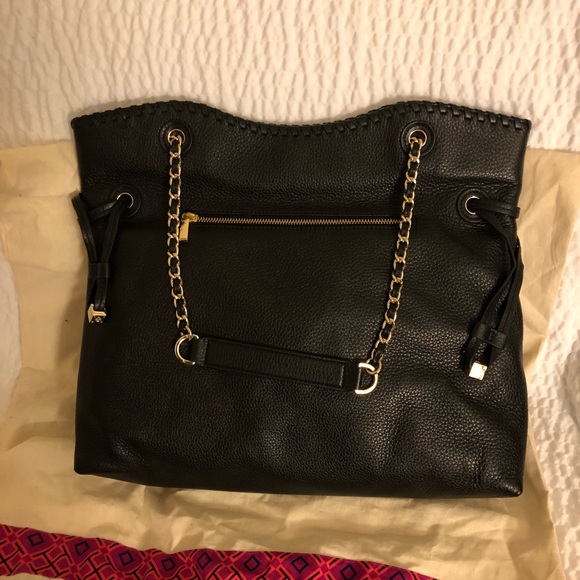 Tory Burch Marion Tote in Pebbled Leather - Picture 2 of 8